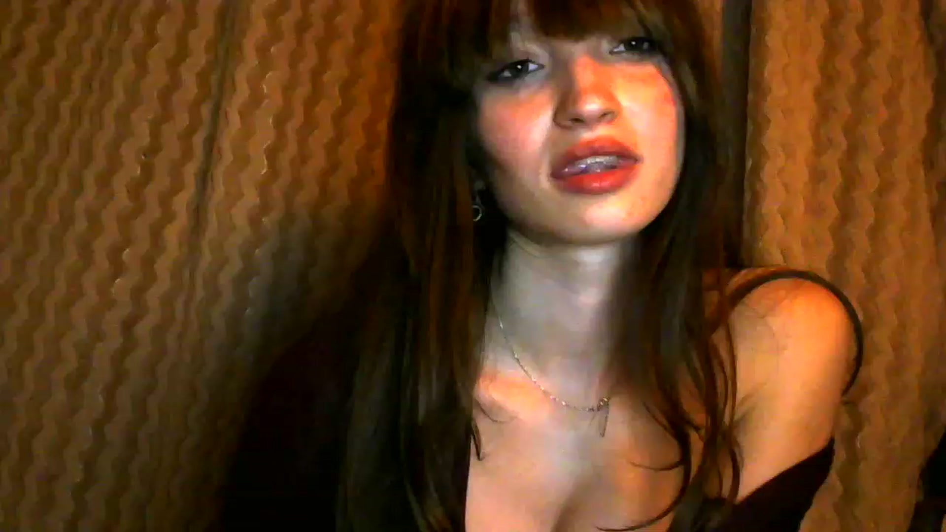Gallery image thumbnail from Ice_Petal's myfreecams stream on, 04/09/2023, 17:11 image 14 of 20
