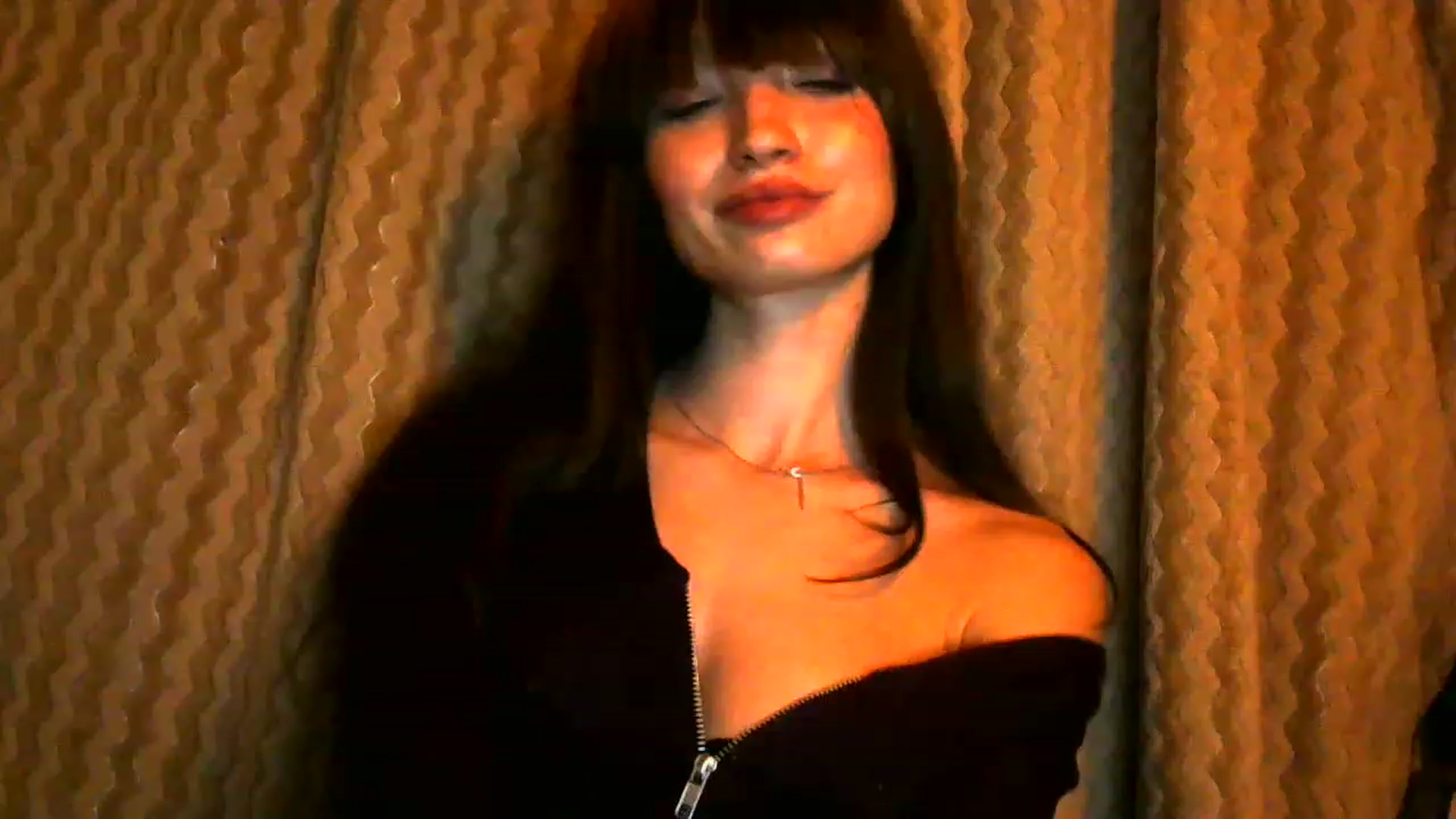 Gallery image thumbnail from Ice_Petal's myfreecams stream on, 04/09/2023, 17:11 image 15 of 20