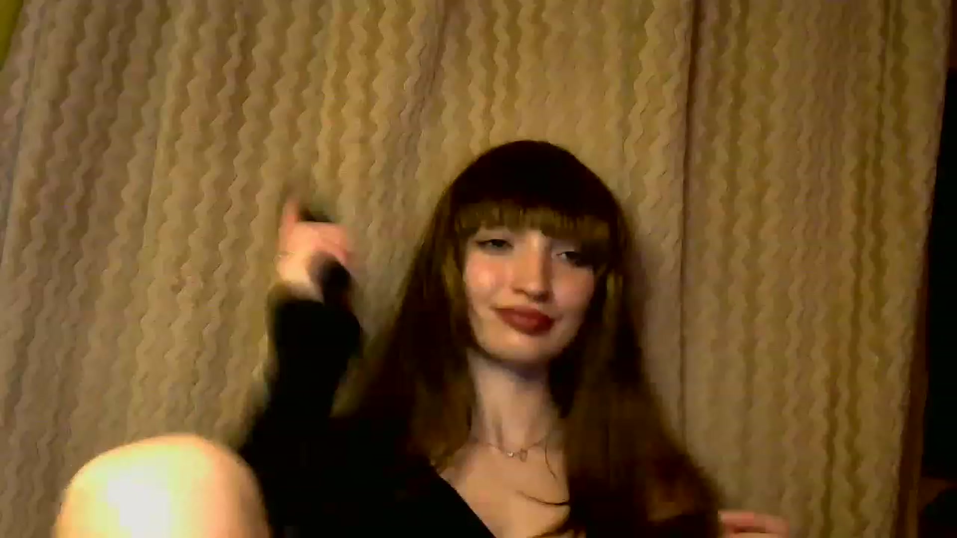 Gallery image thumbnail from Ice_Petal's myfreecams stream on, 04/12/2023, 19:01 image 17 of 20
