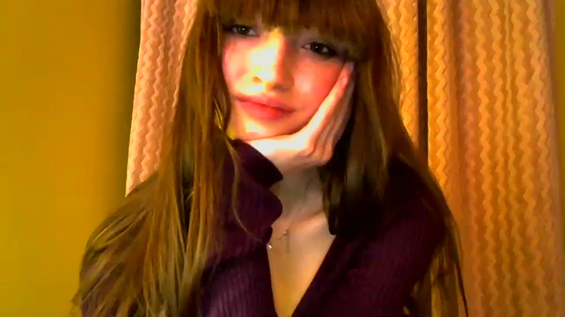 Gallery image thumbnail from Ice_Petal's myfreecams stream on, 04/14/2023, 12:16 image 13 of 20