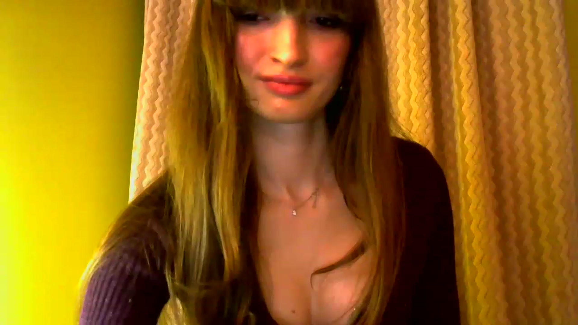 Gallery image thumbnail from Ice_Petal's myfreecams stream on, 04/14/2023, 12:16 image 5 of 20