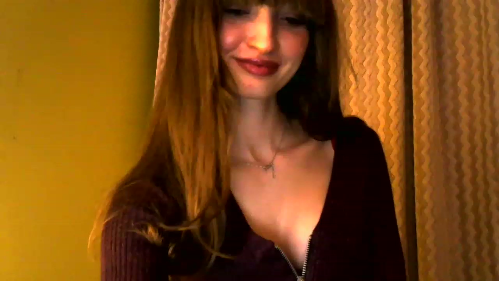 Gallery image thumbnail from Ice_Petal's myfreecams stream on, 04/14/2023, 15:13 image 15 of 20