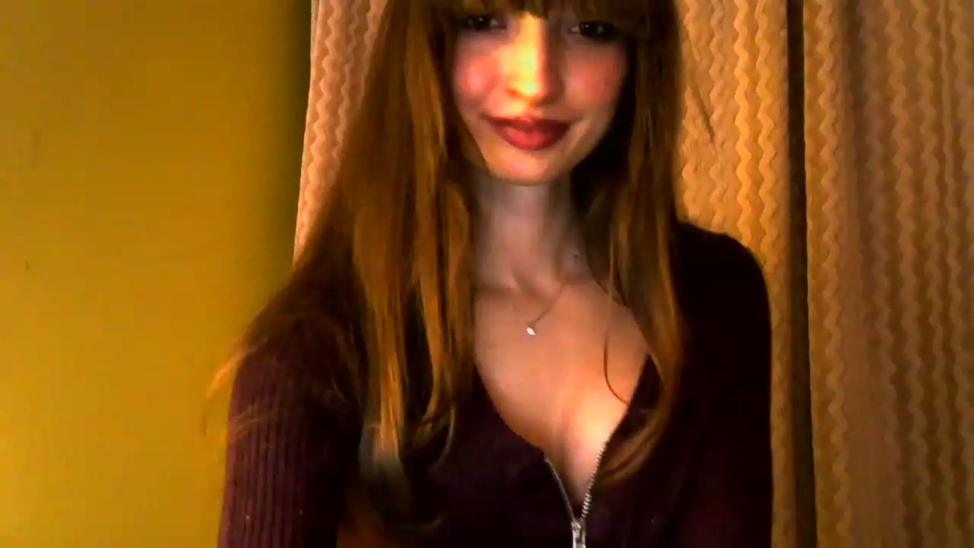 Gallery image thumbnail from Ice_Petal's myfreecams stream on, 04/14/2023, 15:13 image 17 of 20