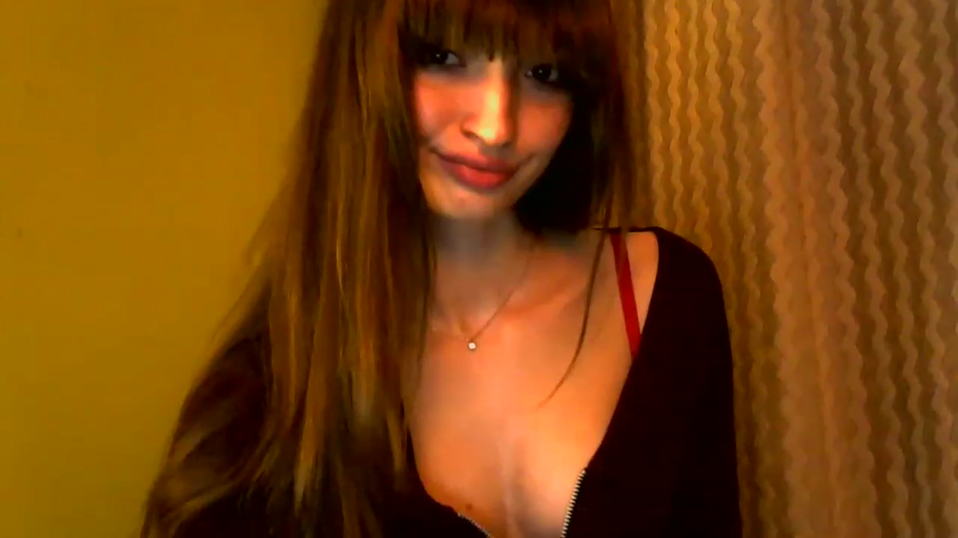 Gallery image thumbnail from Ice_Petal's myfreecams stream on, 04/17/2023, 16:09 image 13 of 20