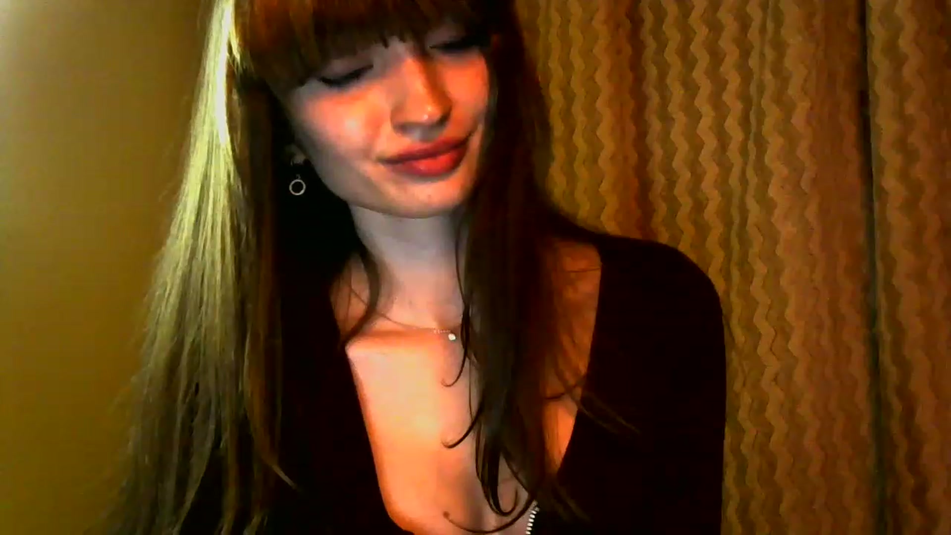 Gallery image thumbnail from Ice_Petal's myfreecams stream on, 04/17/2023, 18:01 image 9 of 20