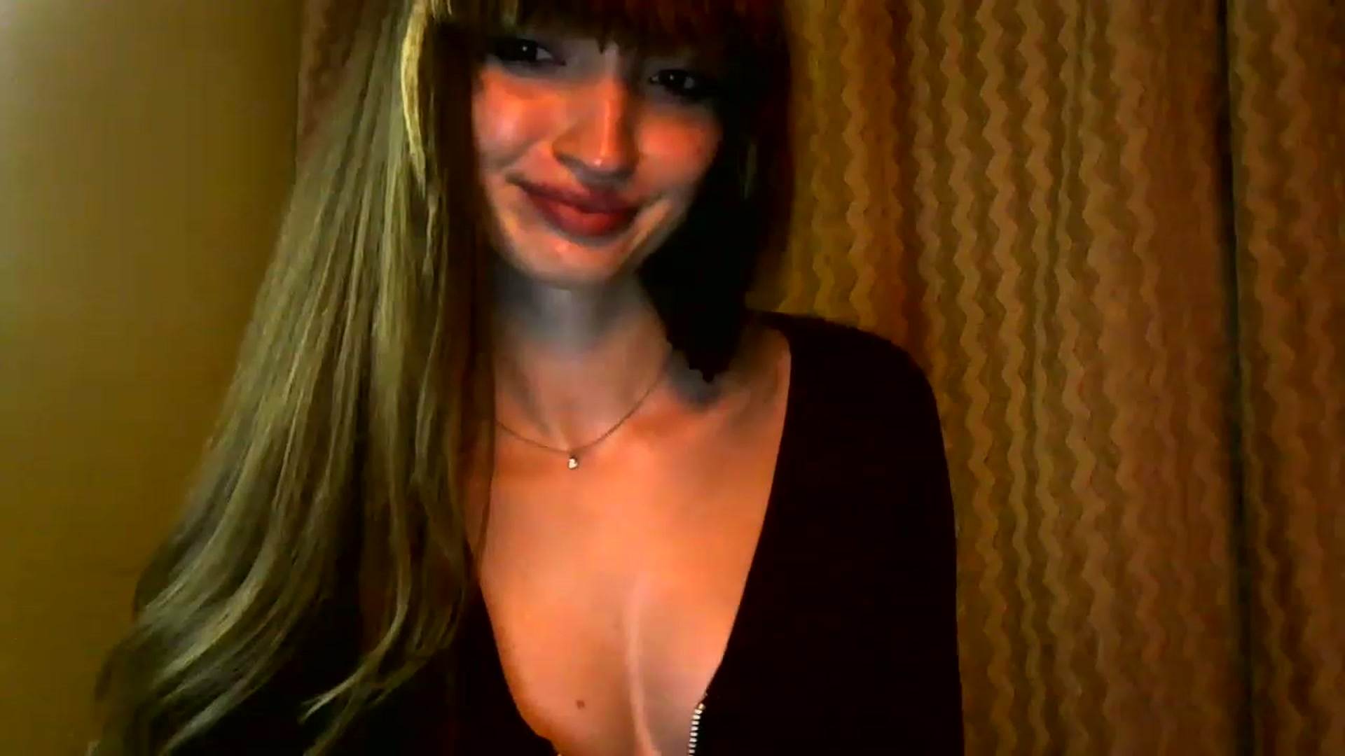 Gallery image thumbnail from Ice_Petal's myfreecams stream on, 04/17/2023, 18:01 image 13 of 20