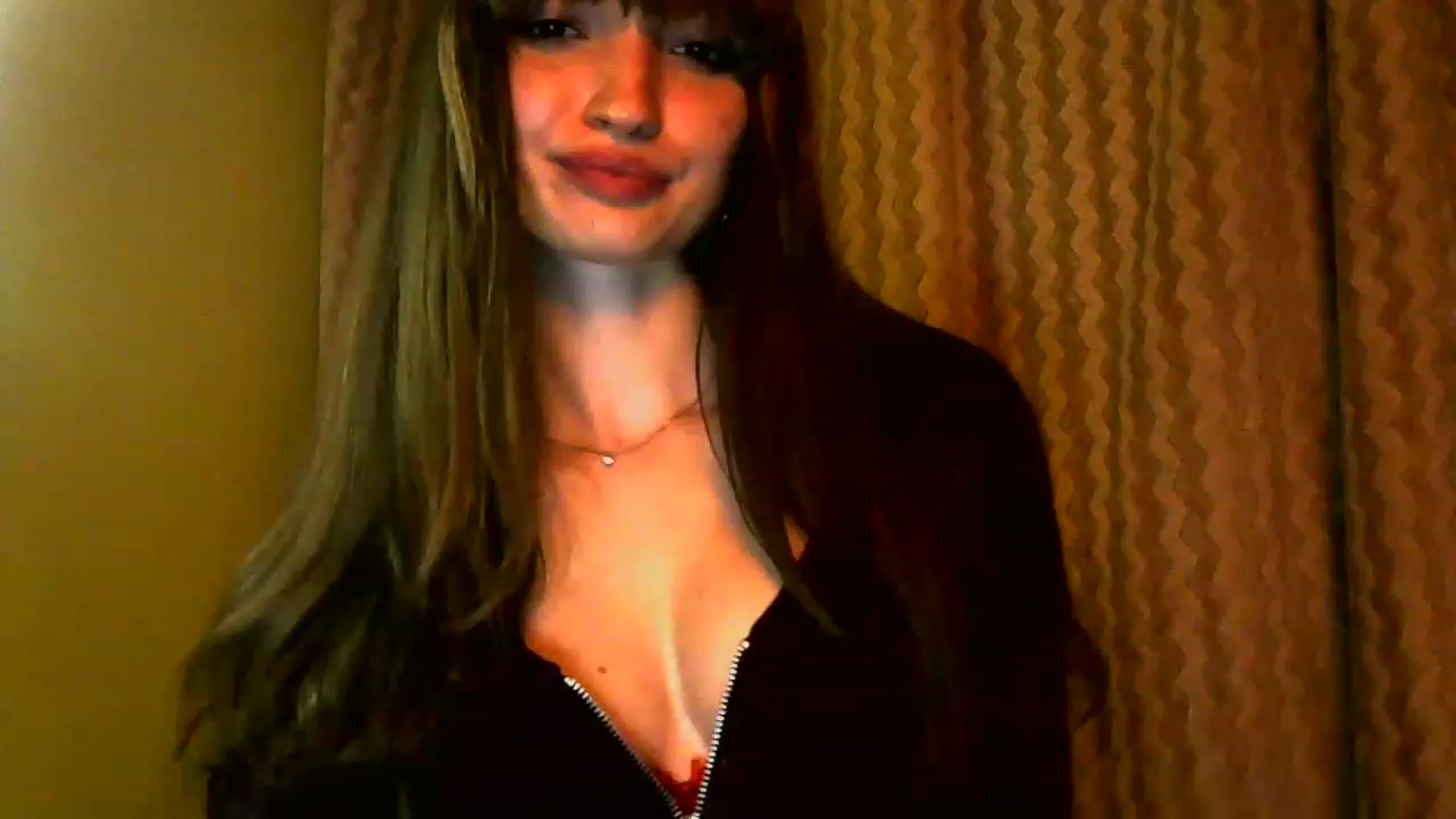 Gallery image thumbnail from Ice_Petal's myfreecams stream on, 04/17/2023, 18:01 image 17 of 20