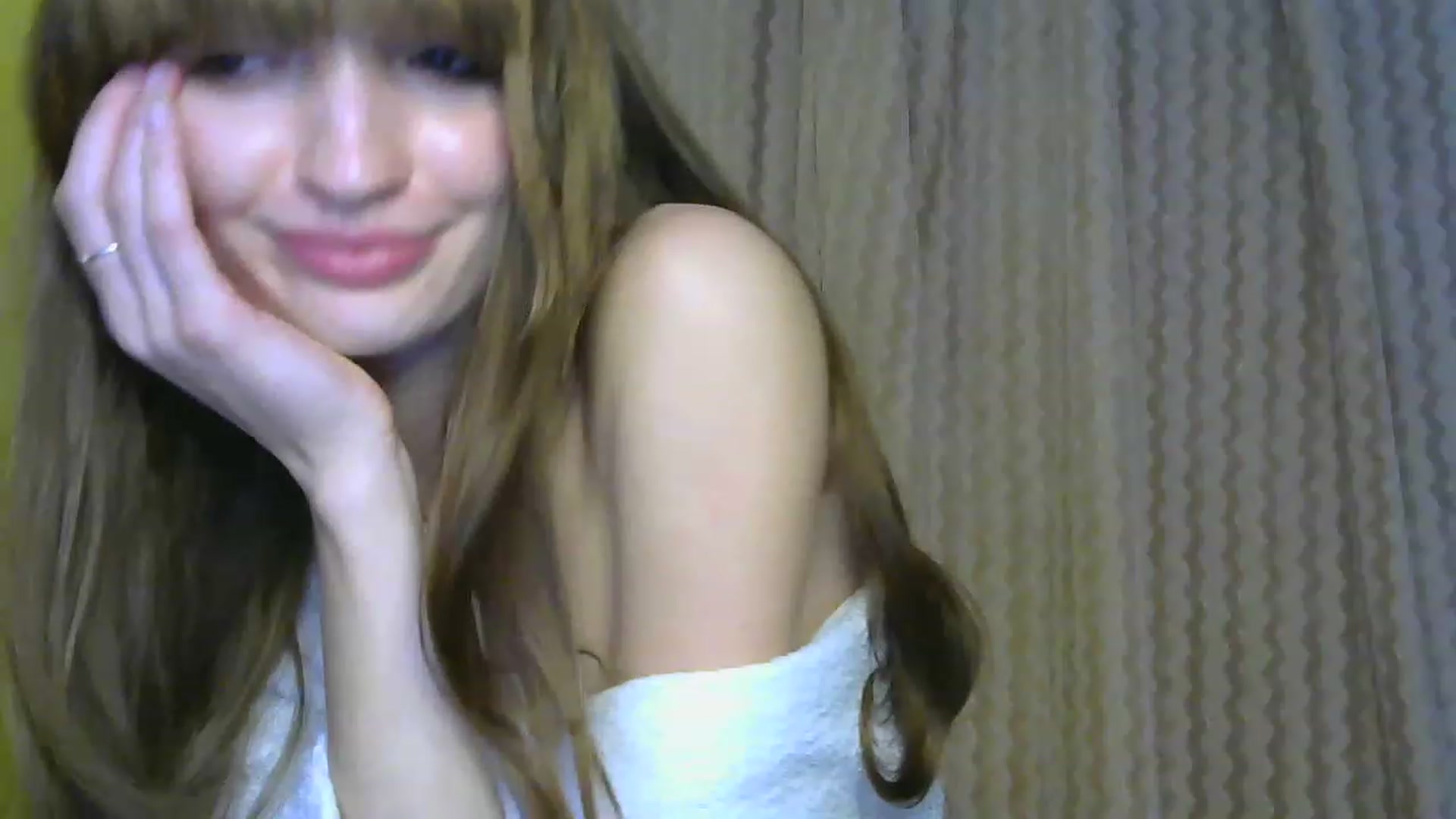 Gallery image thumbnail from Ice_Petal's myfreecams stream on, 04/23/2023, 15:47 image 16 of 20