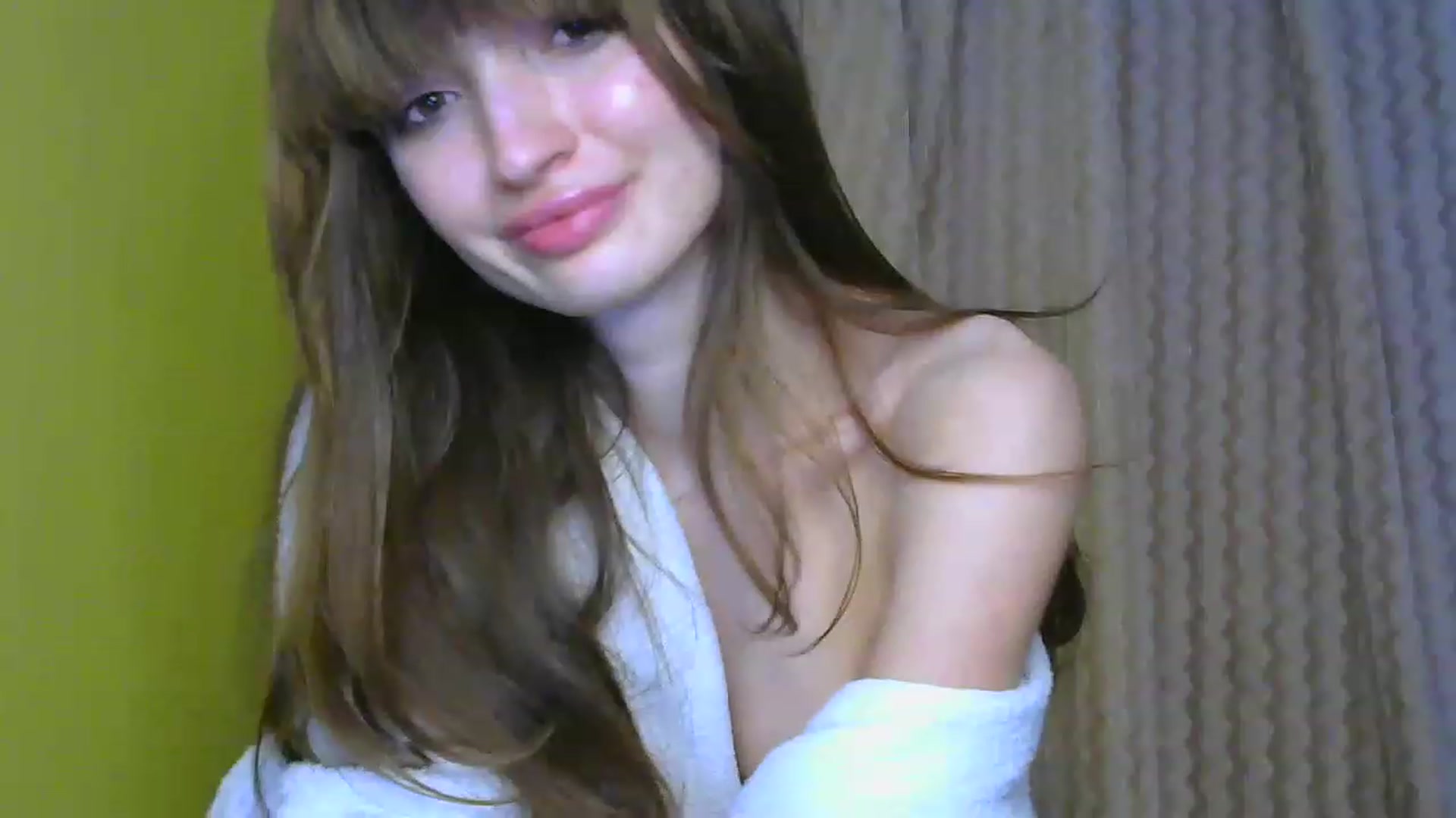 Gallery image thumbnail from Ice_Petal's myfreecams stream on, 04/23/2023, 15:47 image 15 of 20