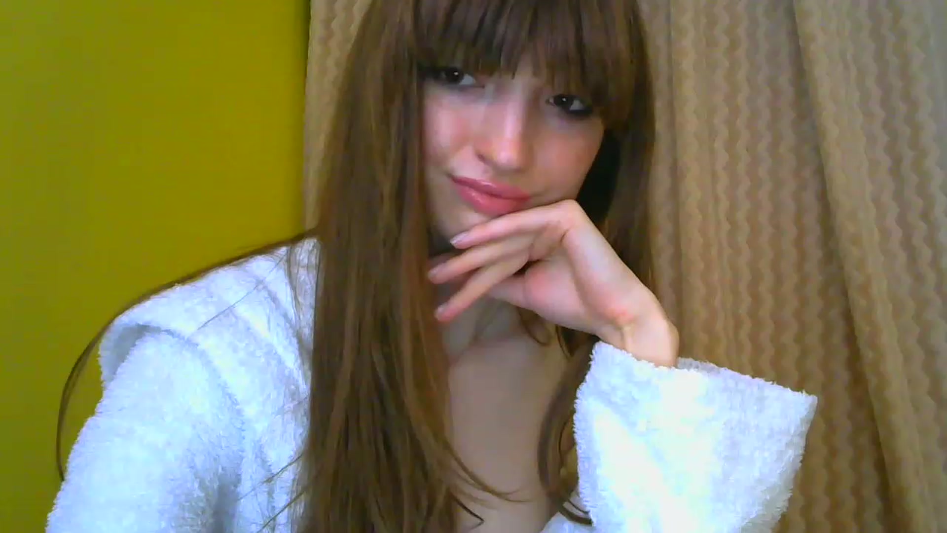 Gallery image thumbnail from Ice_Petal's myfreecams stream on, 04/23/2023, 15:47 image 5 of 20