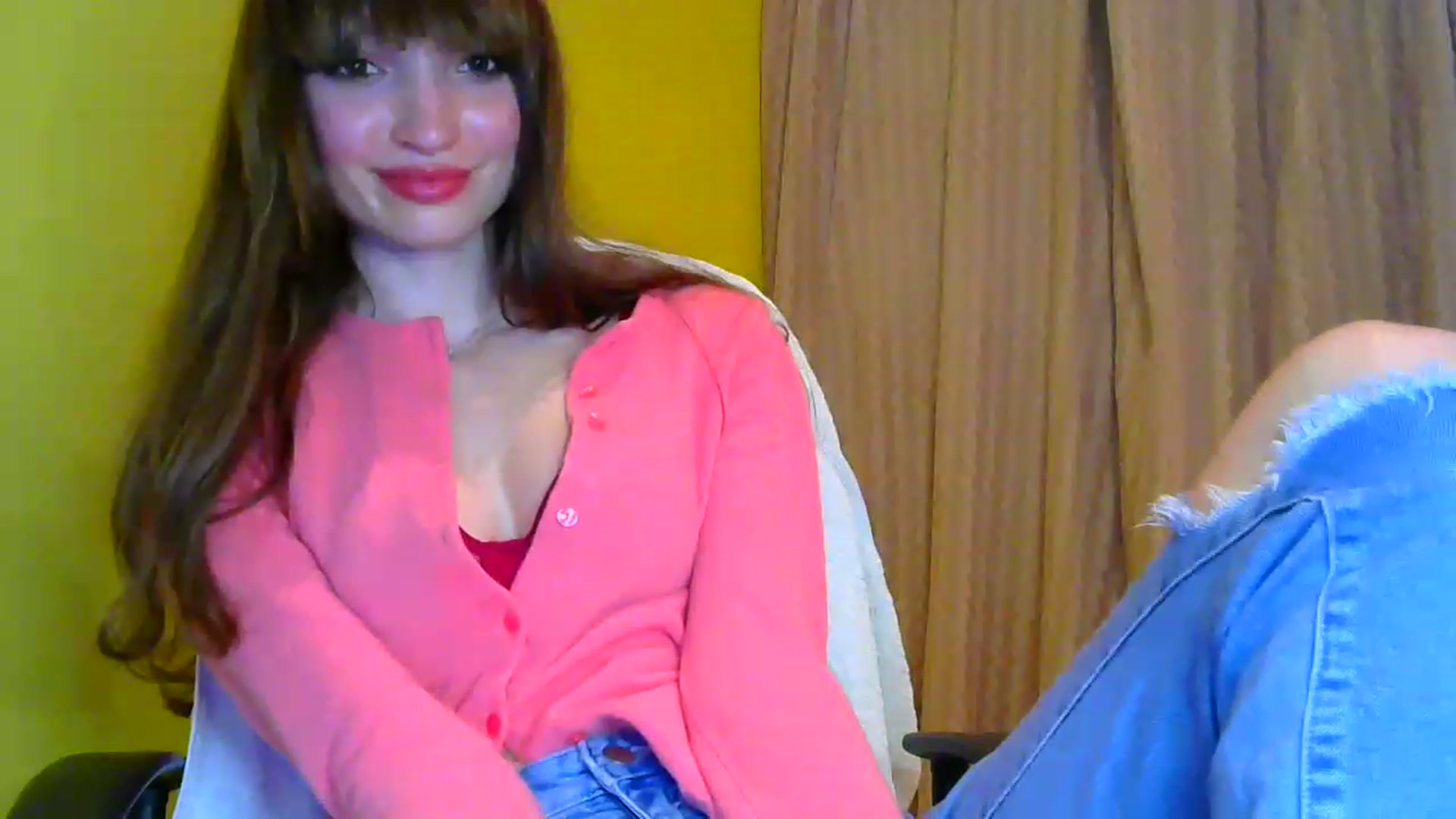 Gallery image thumbnail from Ice_Petal's myfreecams stream on, 04/30/2023, 17:30 image 10 of 20