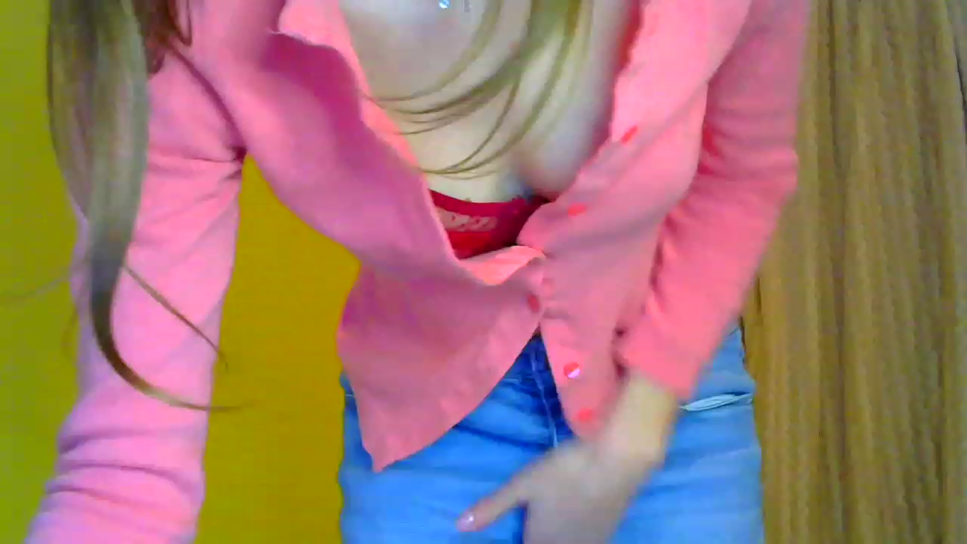 Gallery image thumbnail from Ice_Petal's myfreecams stream on, 04/30/2023, 17:30 image 3 of 20