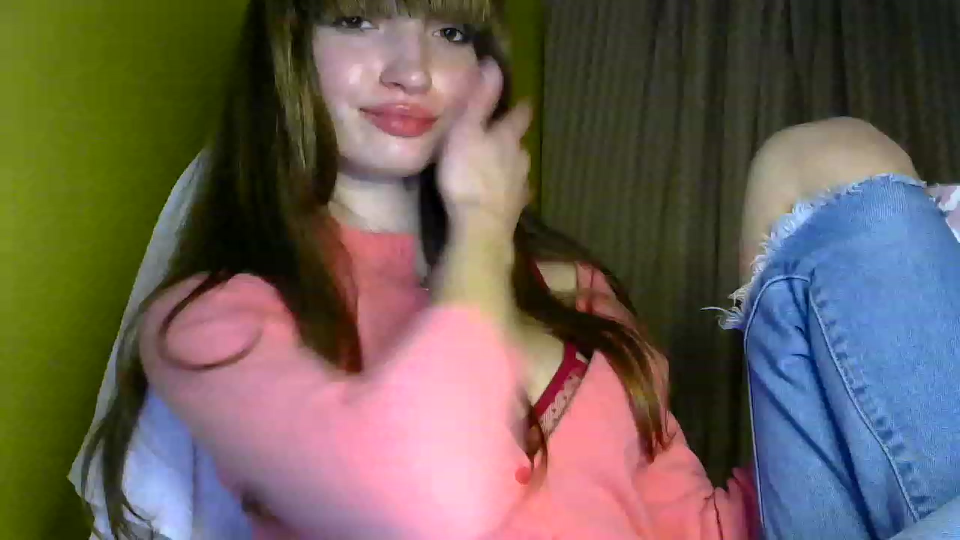 Gallery image thumbnail from Ice_Petal's myfreecams stream on, 05/01/2023, 18:38 image 4 of 20