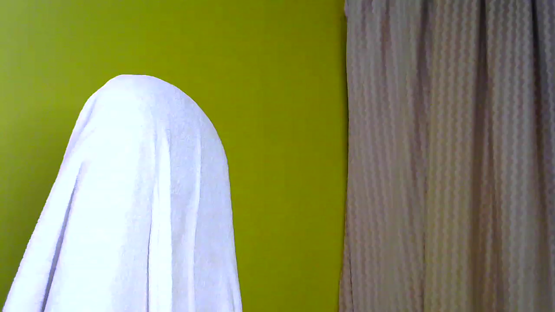 Gallery image thumbnail from Ice_Petal's myfreecams stream on, 05/02/2023, 14:23 image 4 of 20