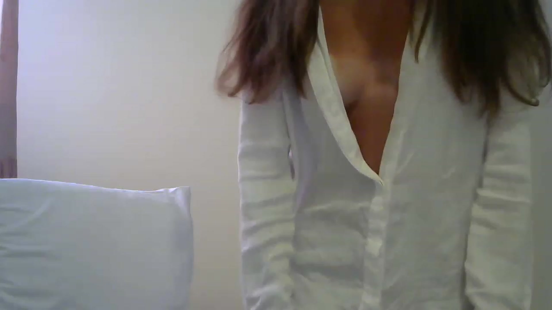 Gallery image thumbnail from Ice_Petal's myfreecams stream on, 05/27/2023, 13:48 image 14 of 20