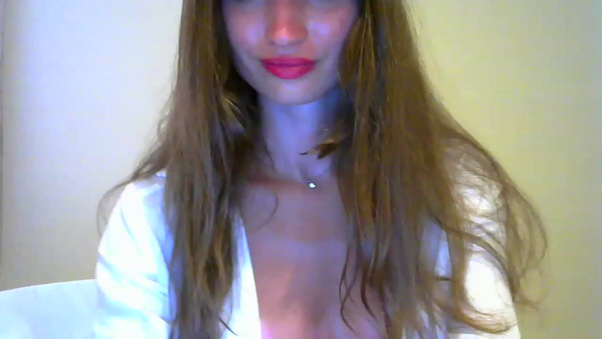 Gallery image thumbnail from Ice_Petal's myfreecams stream on, 06/04/2023, 16:37 image 11 of 20