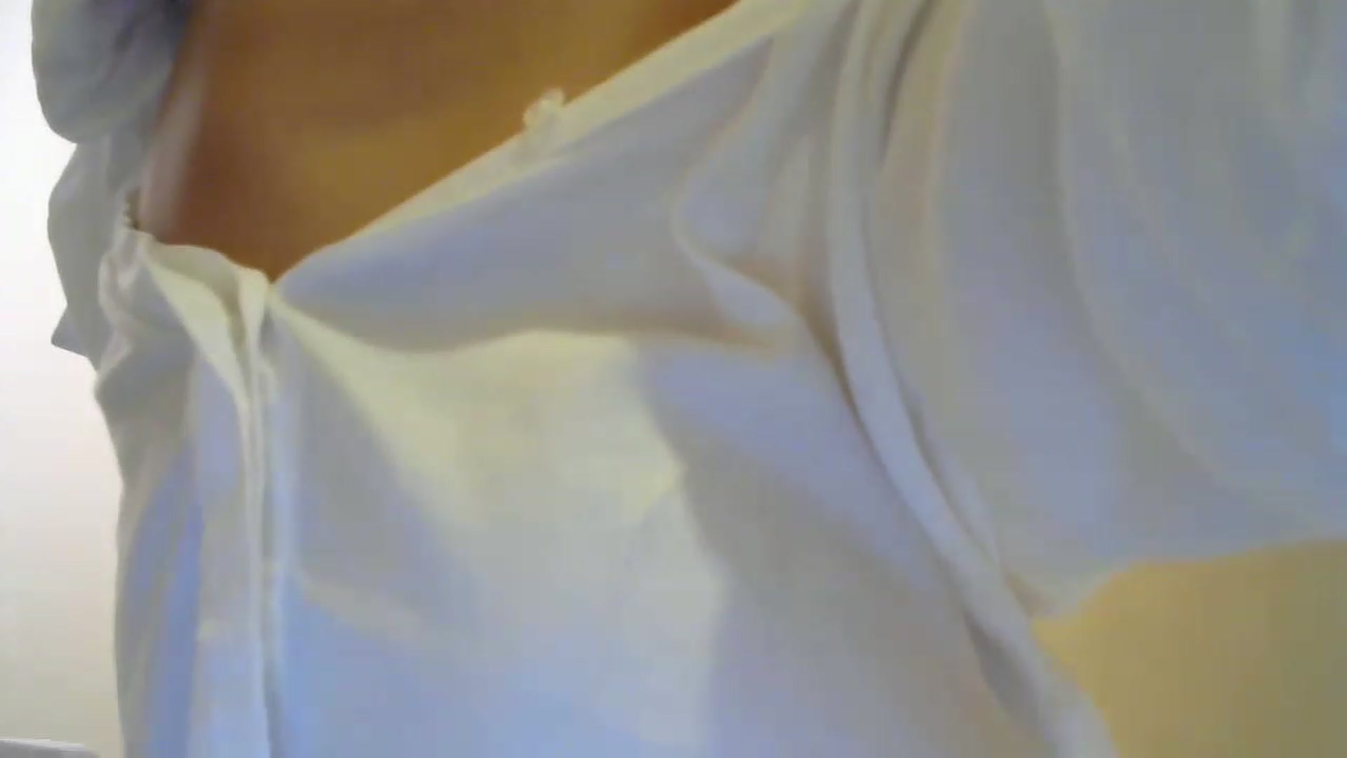 Gallery image thumbnail from Ice_Petal's myfreecams stream on, 06/05/2023, 16:37 image 12 of 20