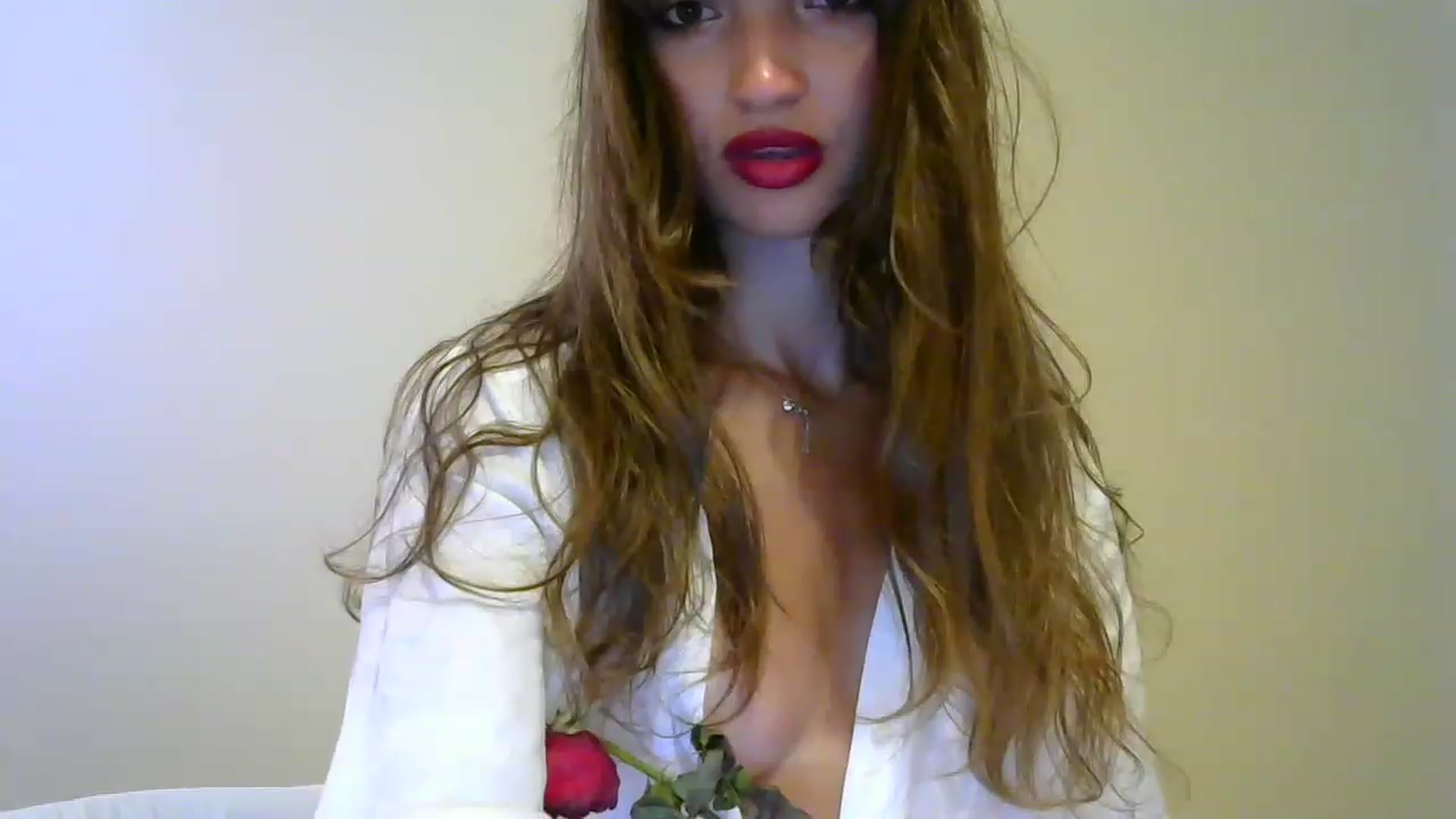 Gallery image thumbnail from Ice_Petal's myfreecams stream on, 06/06/2023, 12:32 image 10 of 20