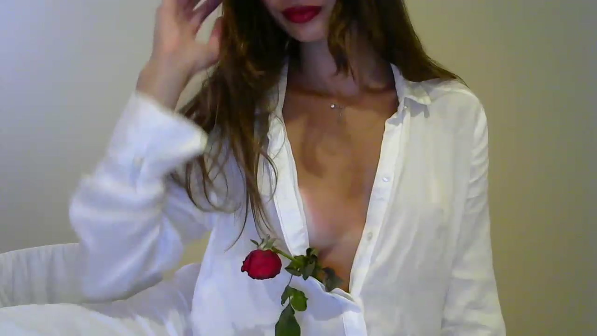 Gallery image thumbnail from Ice_Petal's myfreecams stream on, 06/06/2023, 12:32 image 8 of 20