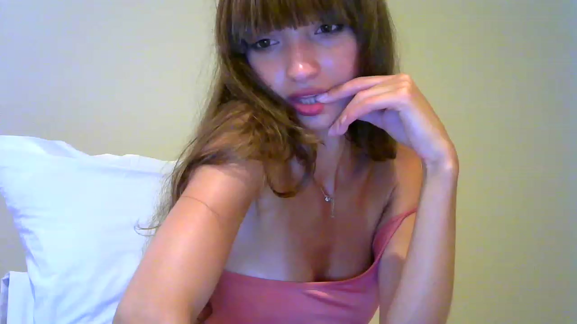 Gallery image thumbnail from Ice_Petal's myfreecams stream on, 06/08/2023, 17:46 image 1 of 20