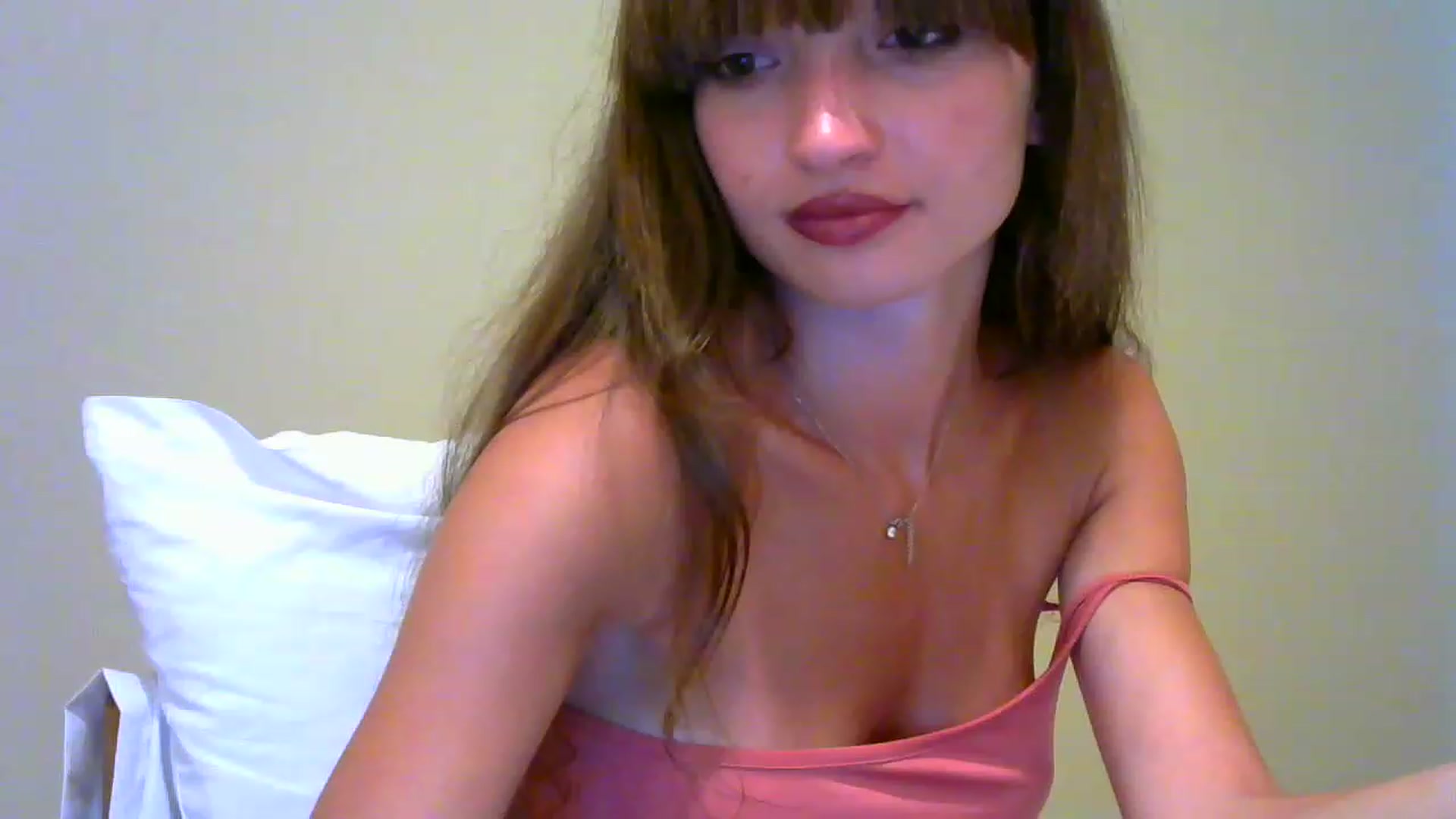 Gallery image thumbnail from Ice_Petal's myfreecams stream on, 06/08/2023, 17:46 image 16 of 20
