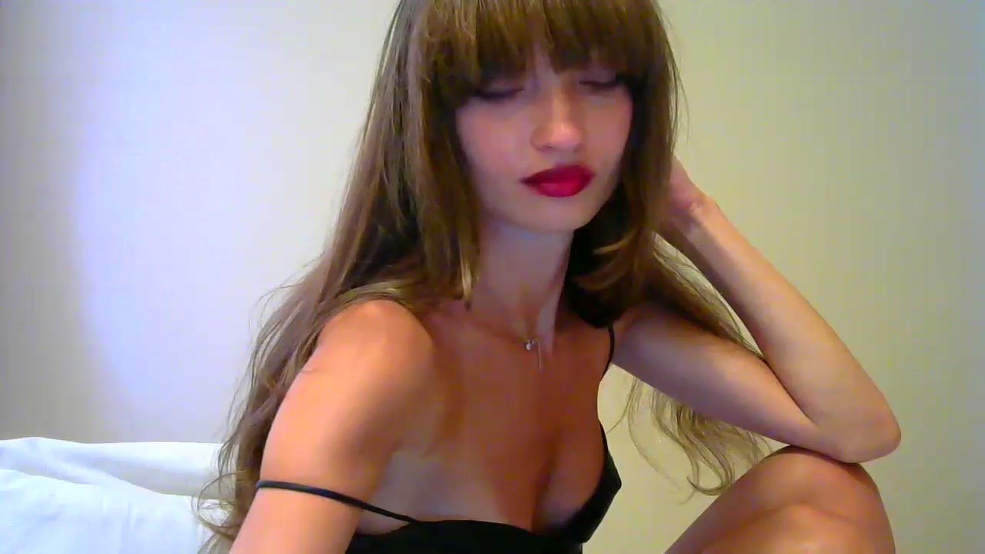 Gallery image thumbnail from Ice_Petal's myfreecams stream on, 06/11/2023, 15:36 image 10 of 20