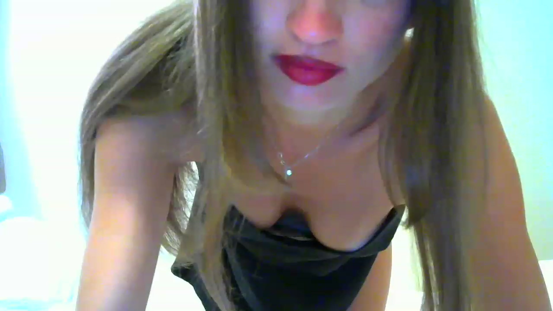 Gallery image thumbnail from Ice_Petal's myfreecams stream on, 06/13/2023, 16:06 image 12 of 20