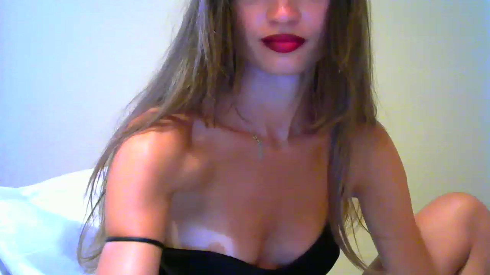Gallery image thumbnail from Ice_Petal's myfreecams stream on, 06/14/2023, 17:01 image 16 of 20