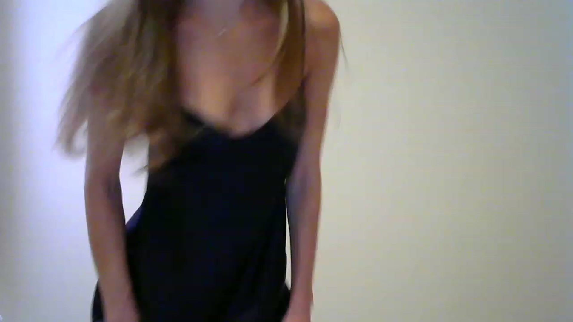 Gallery image thumbnail from Ice_Petal's myfreecams stream on, 06/18/2023, 17:05 image 6 of 20