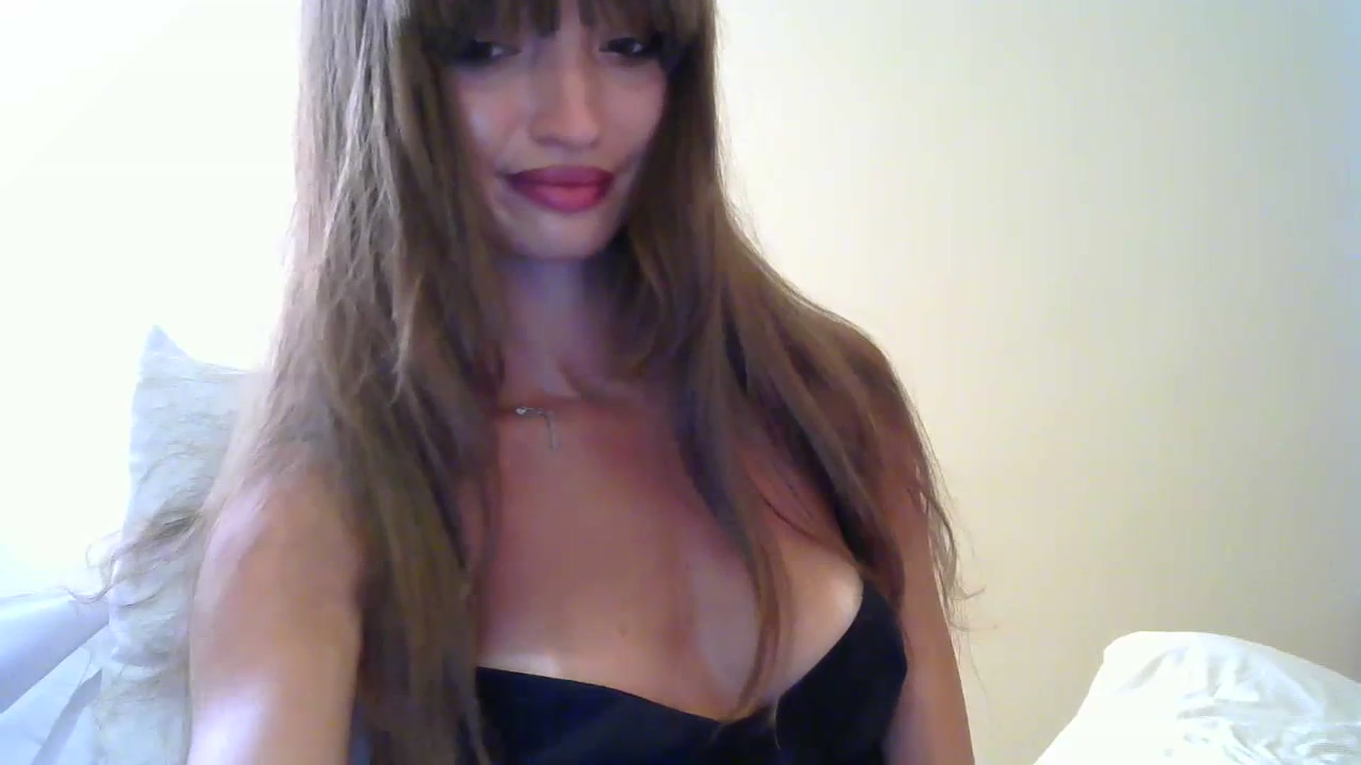 Gallery image thumbnail from Ice_Petal's myfreecams stream on, 06/25/2023, 16:16 image 6 of 20