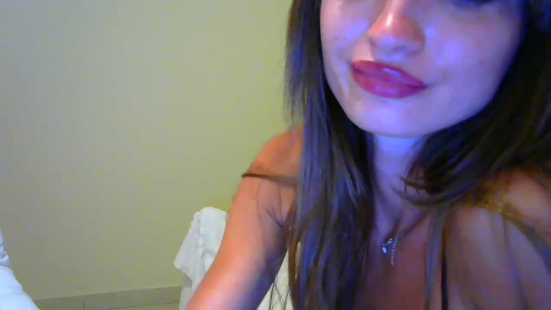 Gallery image thumbnail from Ice_Petal's myfreecams stream on, 06/26/2023, 19:51 image 12 of 20