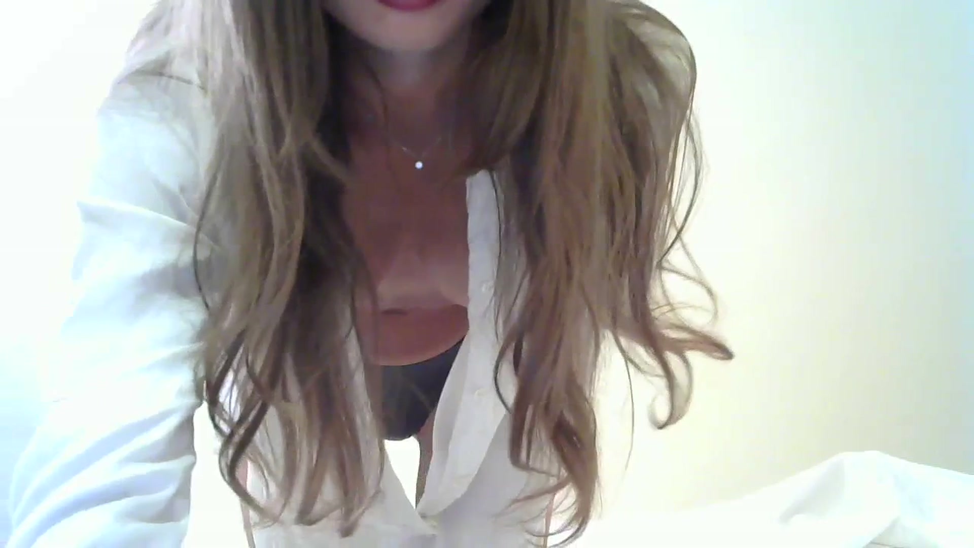 Gallery image thumbnail from Ice_Petal's myfreecams stream on, 06/30/2023, 15:52 image 9 of 20