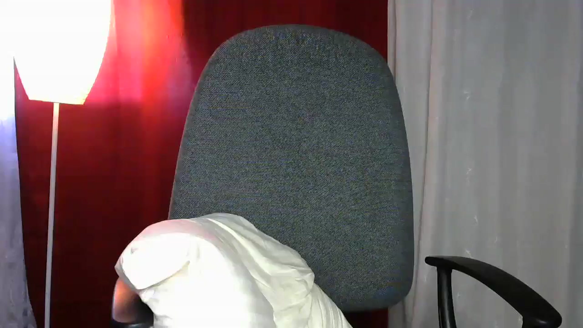 Gallery image thumbnail from Ice_Petal's myfreecams stream on, 07/16/2023, 19:34 image 5 of 20