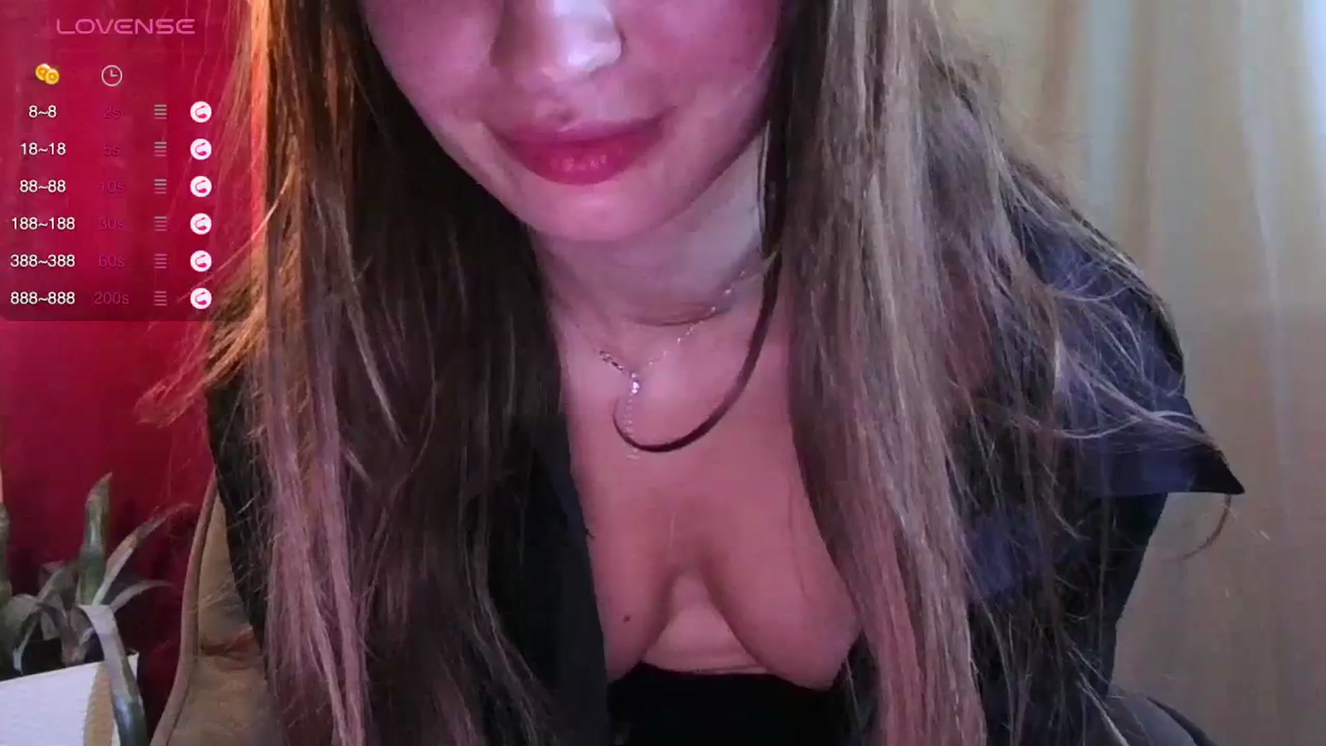 Gallery image thumbnail from Ice_Petal's myfreecams stream on, 09/13/2023, 14:36 image 16 of 20