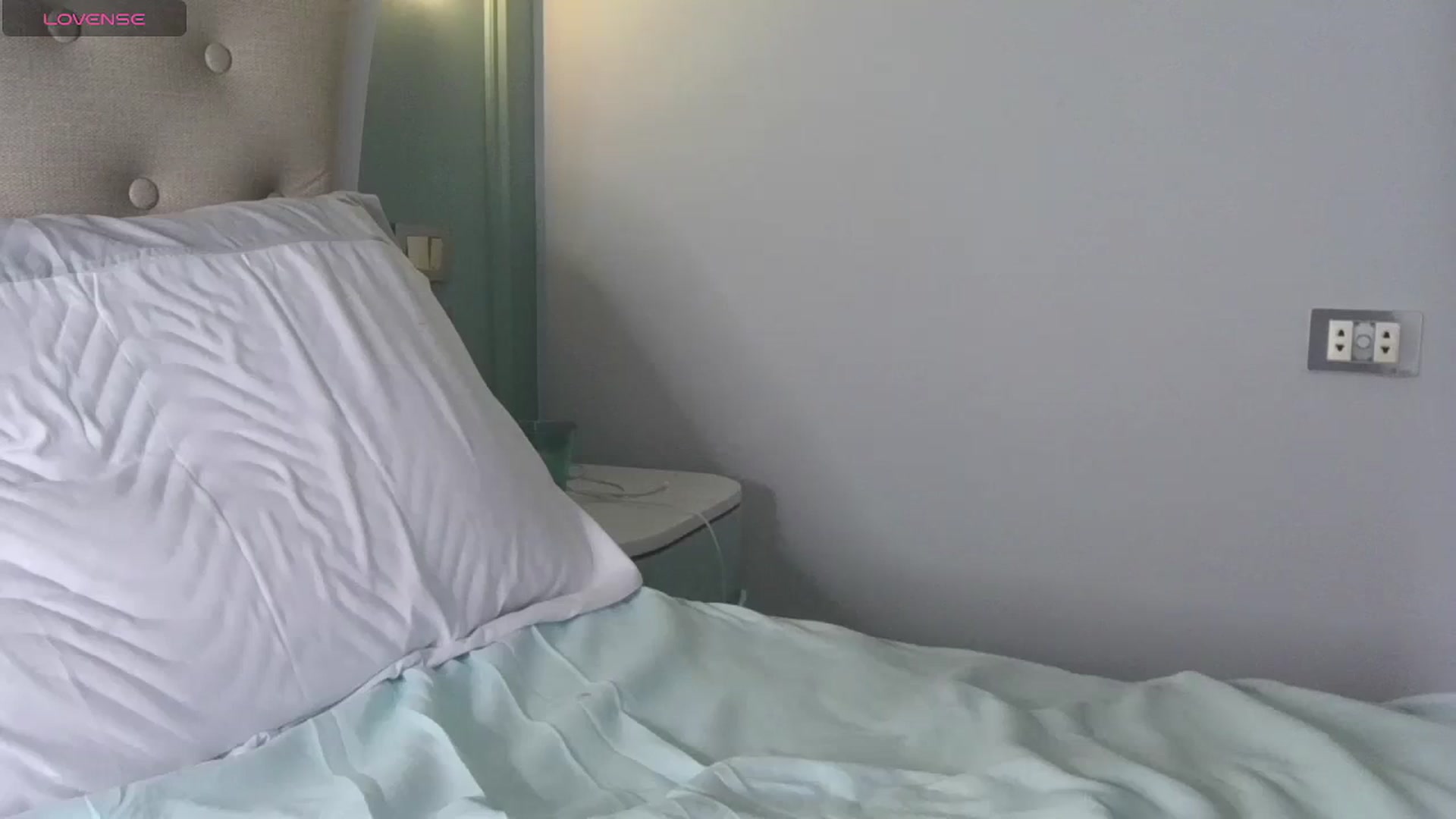 Gallery image thumbnail from Ice_Petal's myfreecams stream on, 11/09/2023, 13:27 image 10 of 20