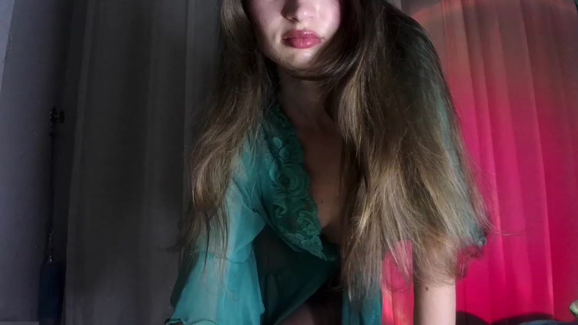 Gallery image thumbnail from Ice_Petal's myfreecams stream on, 01/20/2024, 19:41 image 10 of 20