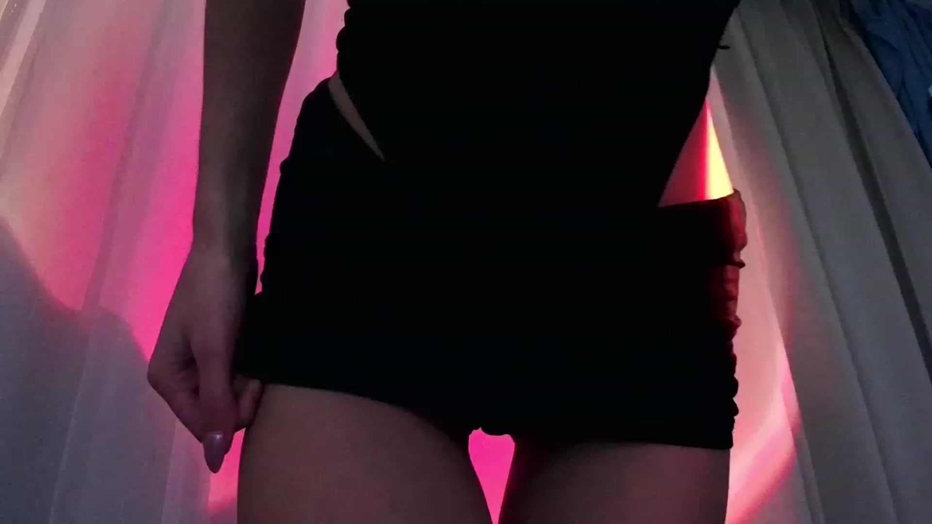 Gallery image thumbnail from Ice_Petal's myfreecams stream on, 01/28/2024, 23:45 image 3 of 20