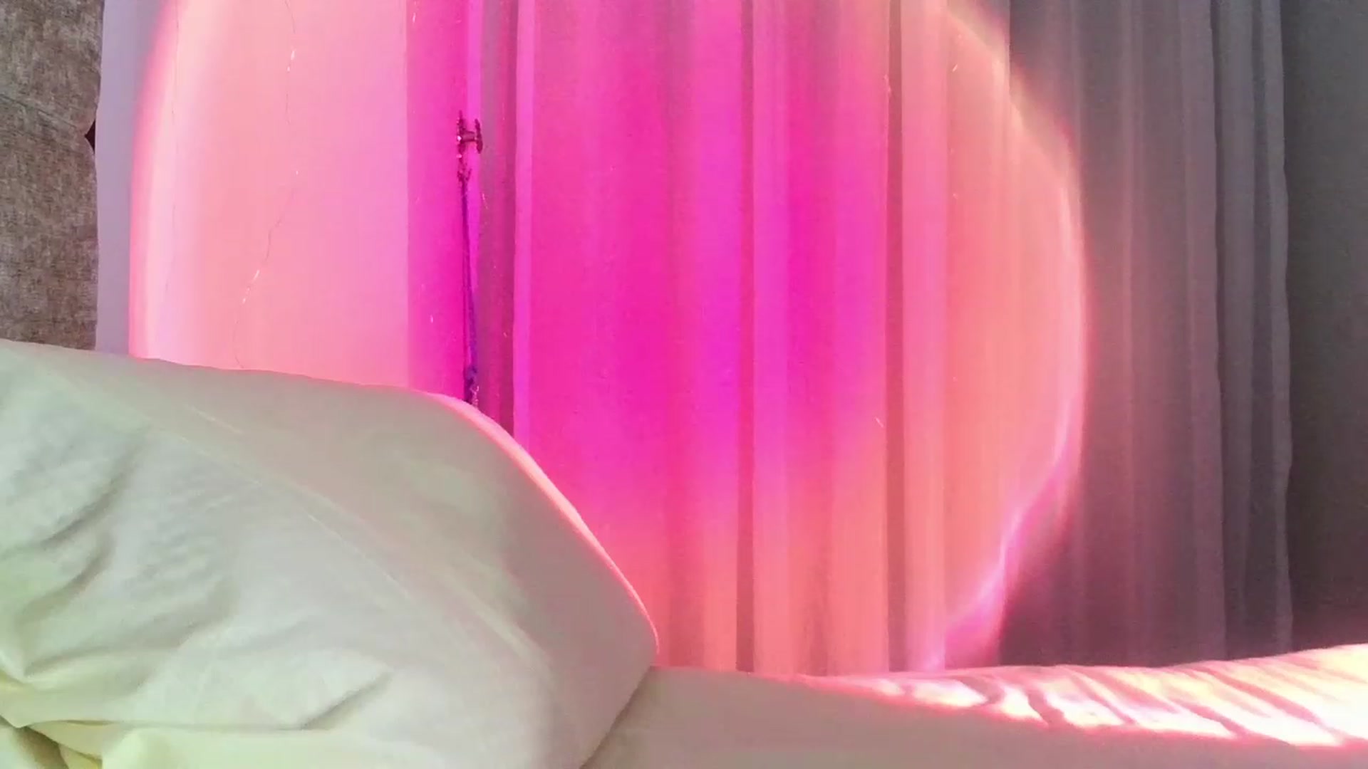 Gallery image thumbnail from Ice_Petal's myfreecams stream on, 02/08/2024, 18:31 image 14 of 20