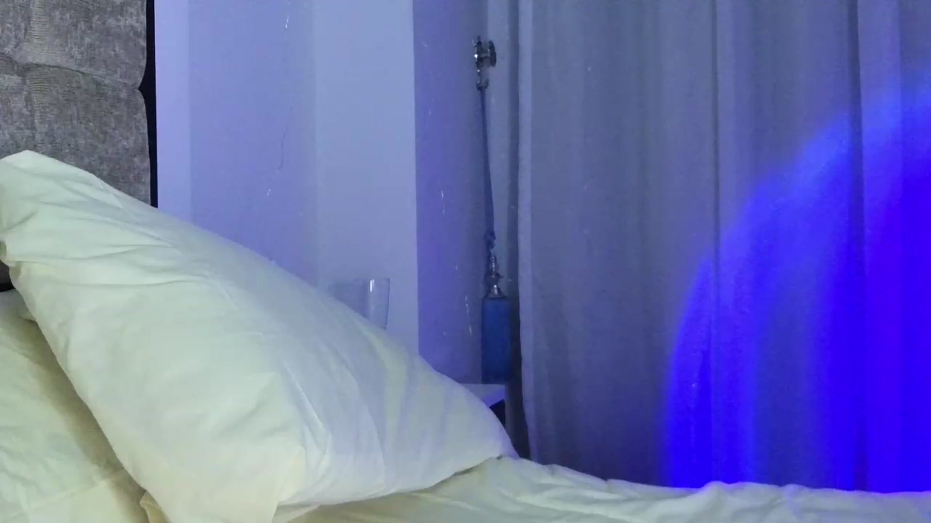 Gallery image thumbnail from Ice_Petal's myfreecams stream on, 02/11/2024, 20:43 image 10 of 20