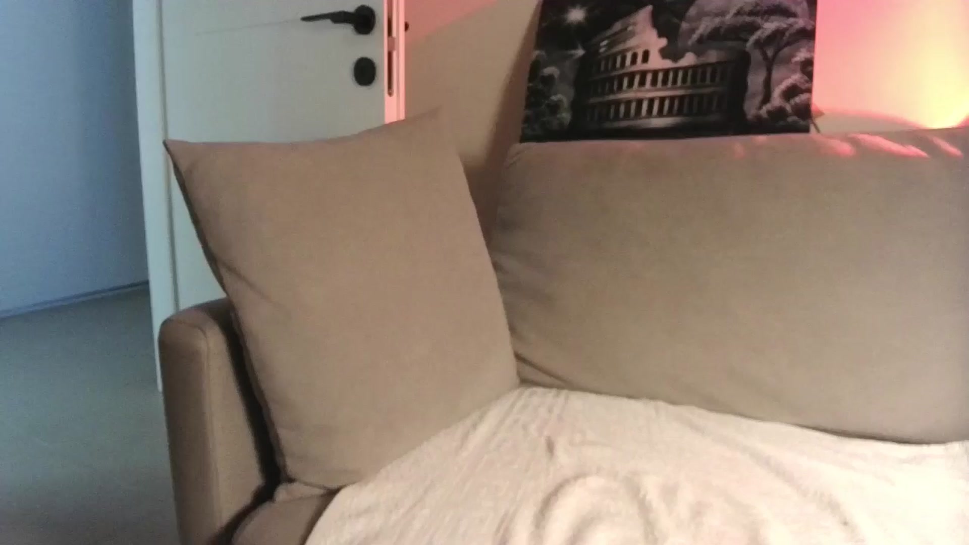 Gallery image thumbnail from Ice_Petal's myfreecams stream on, 04/09/2024, 19:25 image 7 of 20