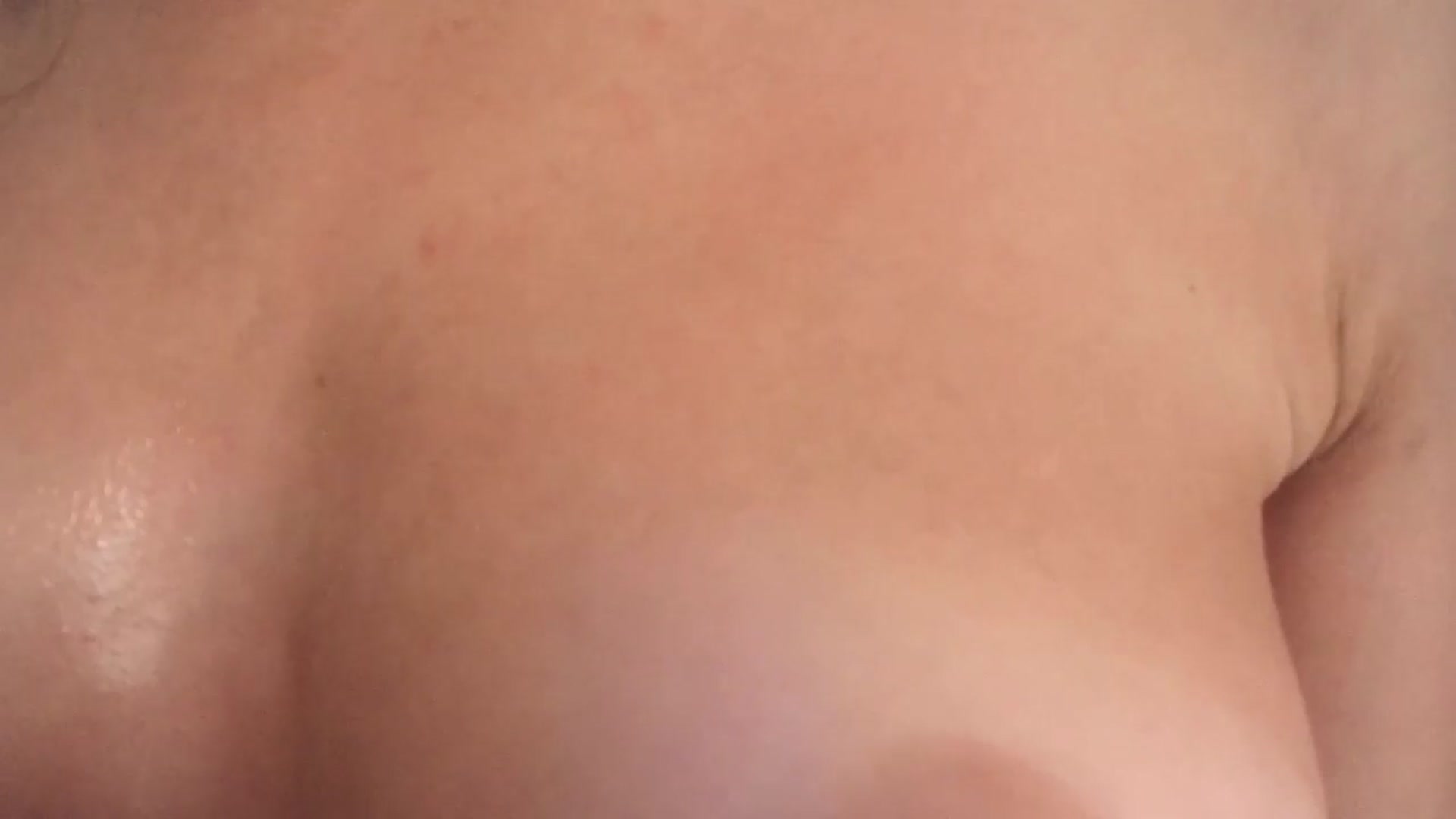 Gallery image thumbnail from Ice_Petal's myfreecams stream on, 04/15/2024, 23:02 image 19 of 20