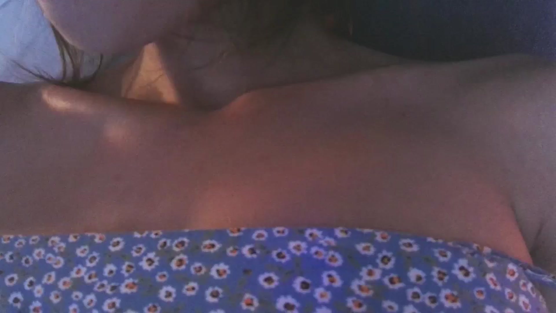 Gallery image thumbnail from Ice_Petal's myfreecams stream on, 07/08/2024, 16:35 image 9 of 20