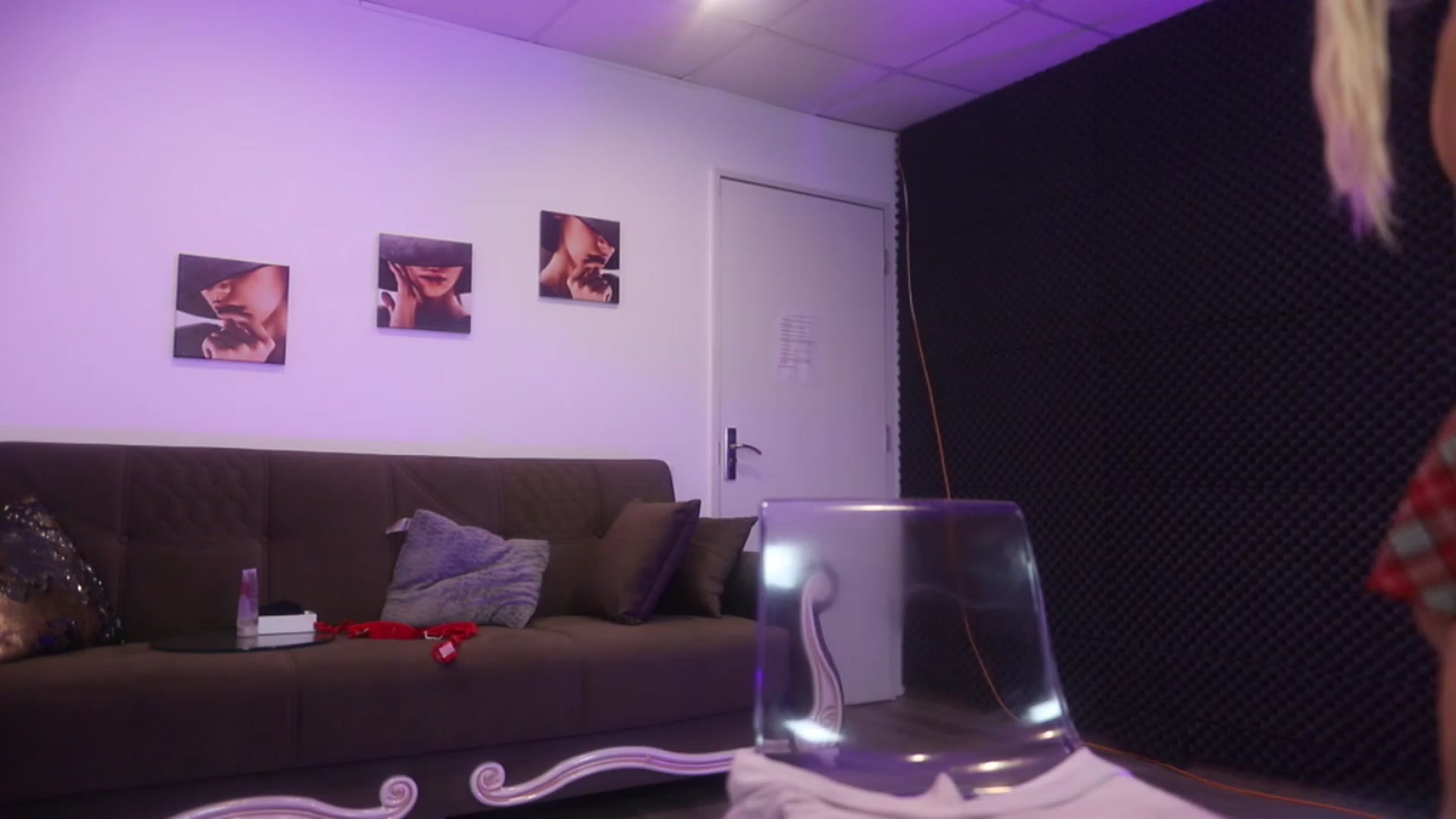Gallery image thumbnail from Iceeyes1's myfreecams stream on, 01/27/2023, 11:56 image 1 of 20