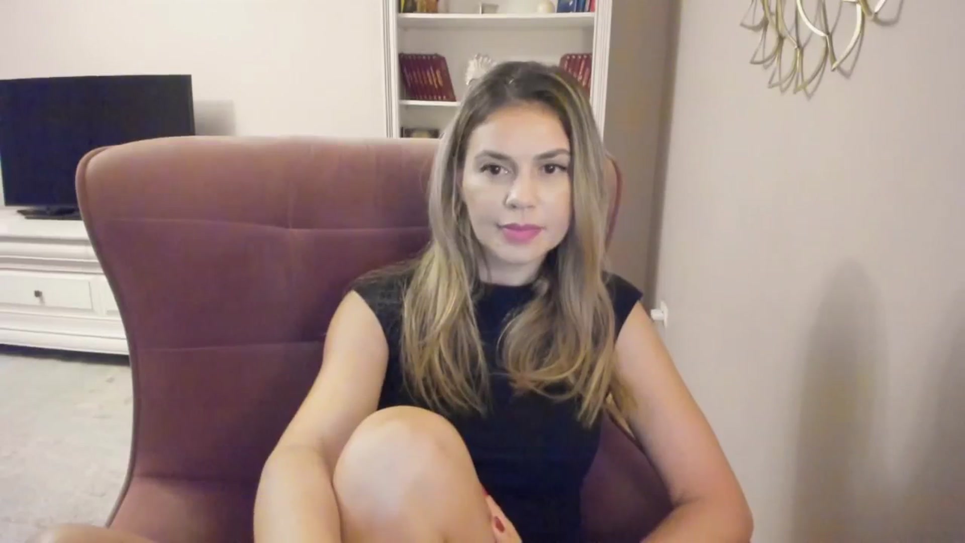 Gallery image thumbnail from IceyGirl's myfreecams stream on, 09/11/2024, 03:55 image 15 of 20