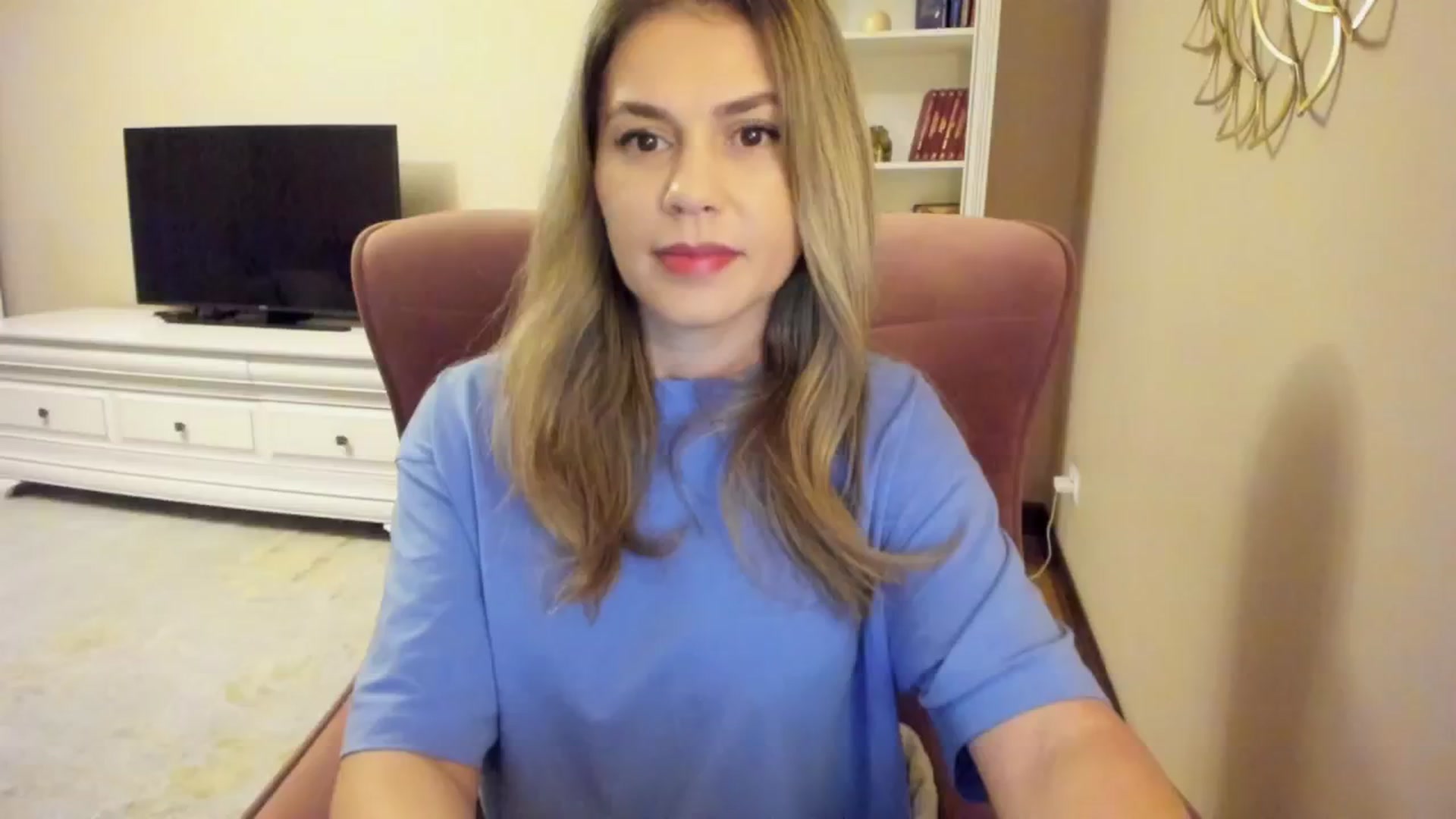 Gallery image thumbnail from IceyGirl's myfreecams stream on, 09/16/2024, 03:50 image 1 of 20