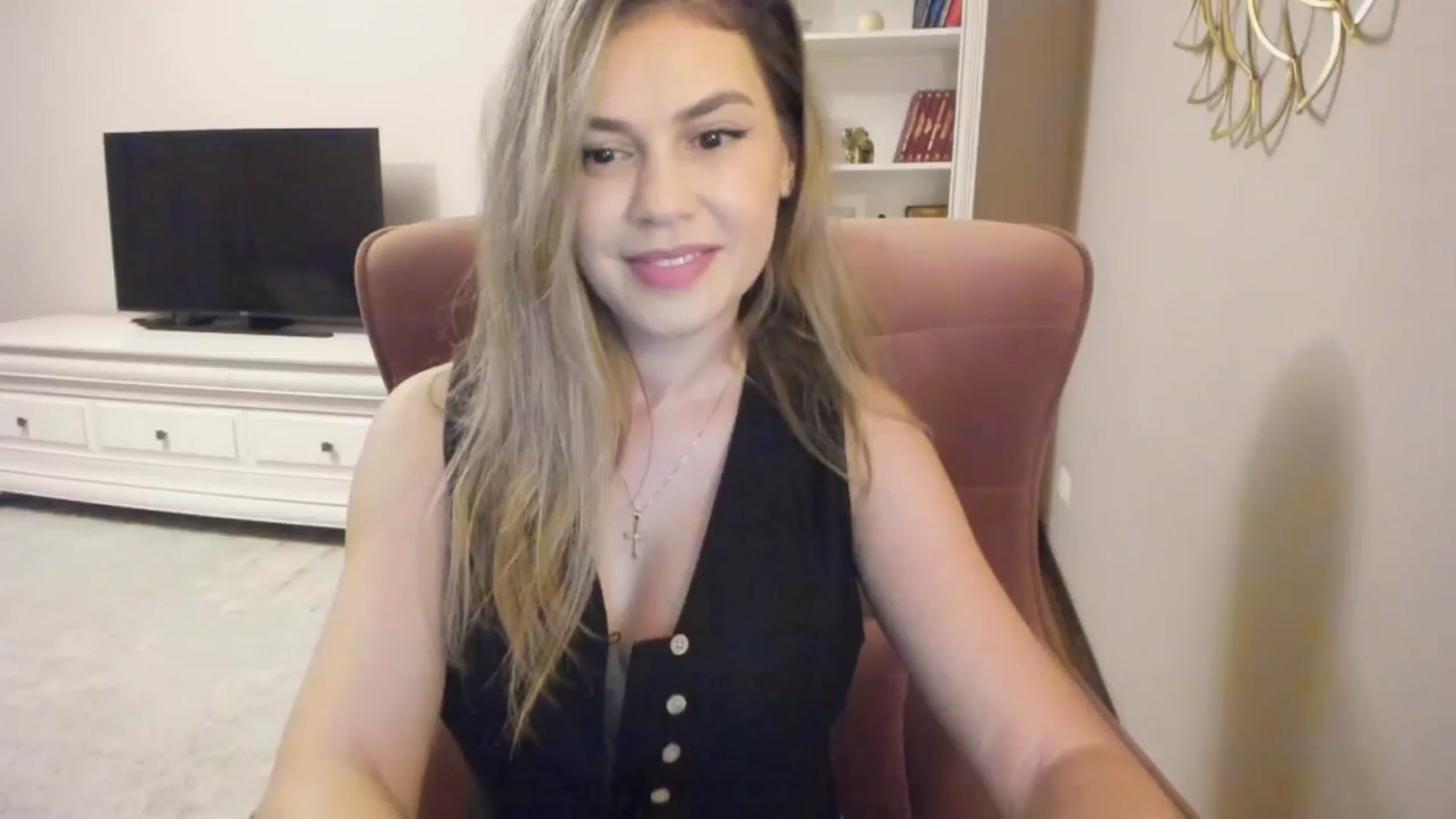 Gallery image thumbnail from IceyGirl's myfreecams stream on, 09/30/2024, 03:46 image 10 of 20