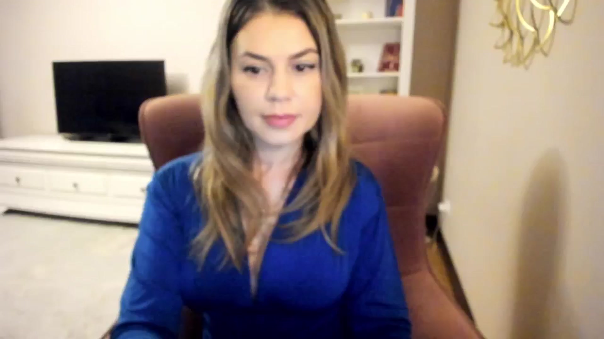 Gallery image thumbnail from IceyGirl's myfreecams stream on, 10/16/2024, 02:11 image 13 of 20