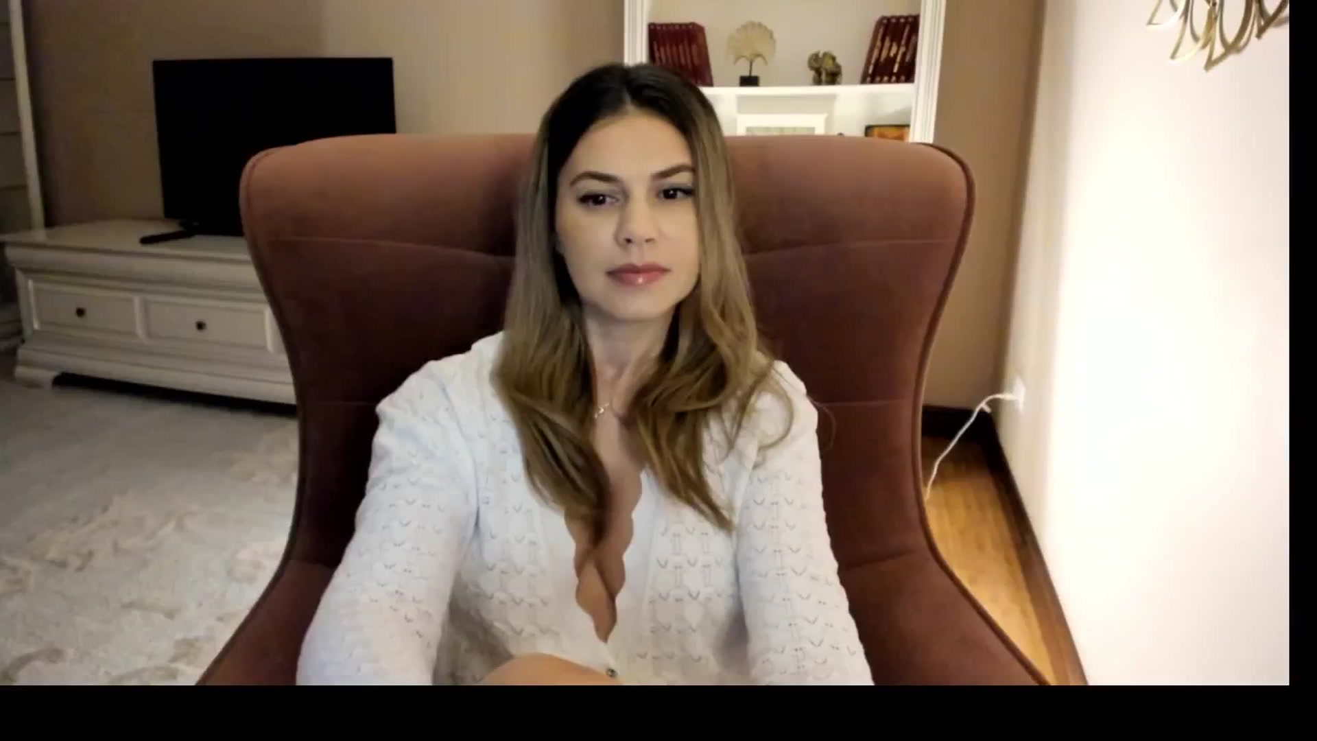 Gallery image thumbnail from IceyGirl's myfreecams stream on, 10/24/2024, 02:46 image 3 of 20