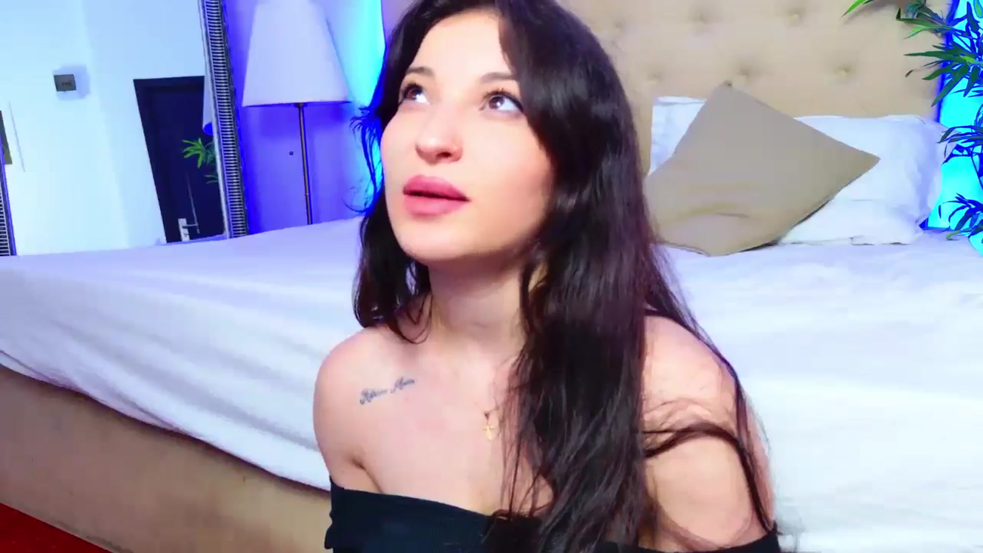 Gallery image thumbnail from IchTahira's myfreecams stream on, 05/30/2025, 09:06 image 8 of 20