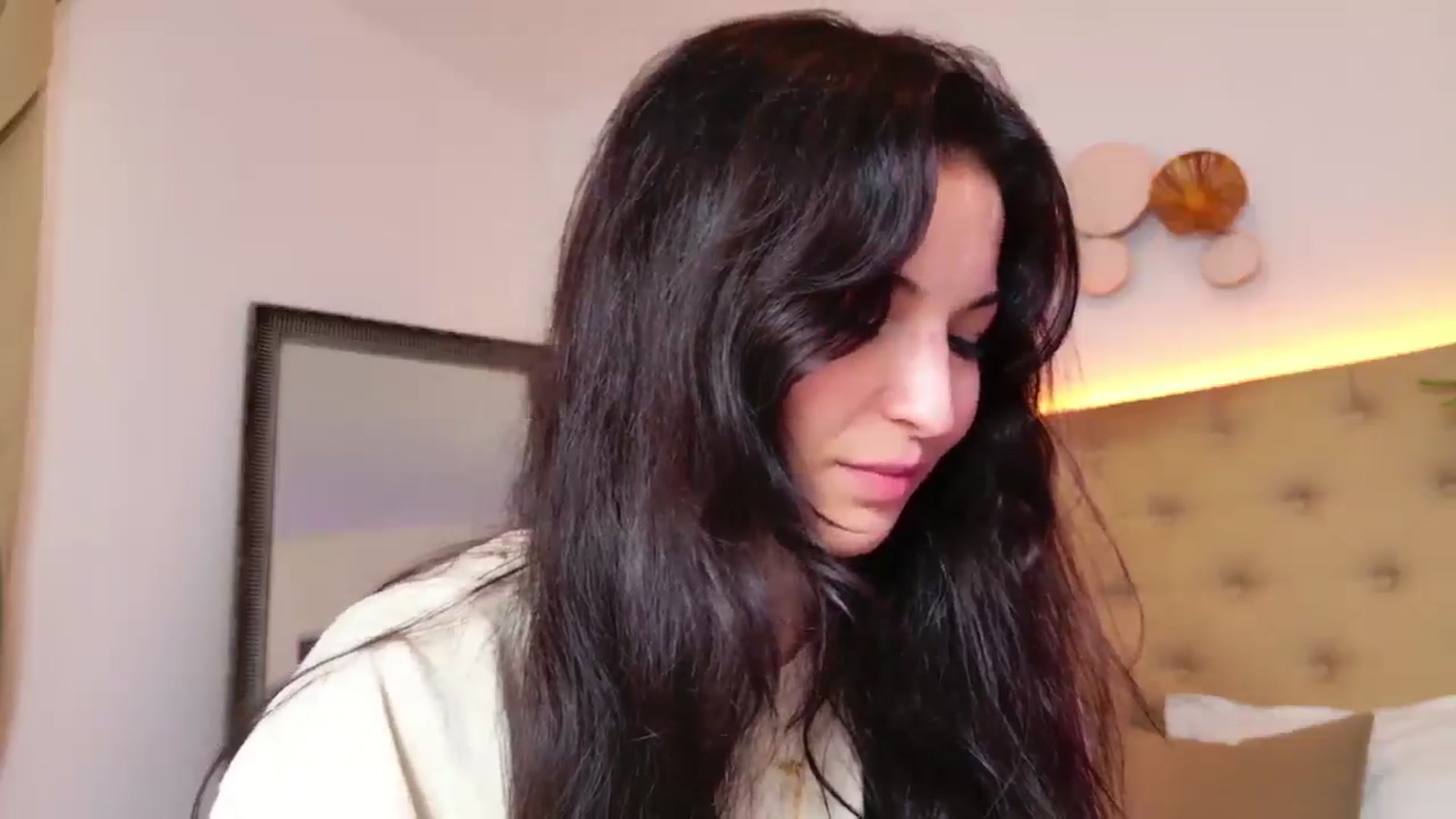 Gallery image thumbnail from IchTahira's myfreecams stream on, 05/31/2025, 11:04 image 20 of 20